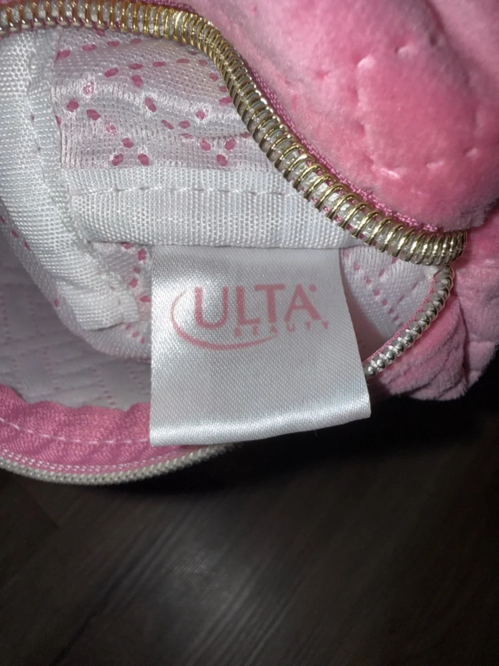 Ulta Beauty Quilted Pink Cosmetic Pouch with Gold Zipper - Picture 2 of 4